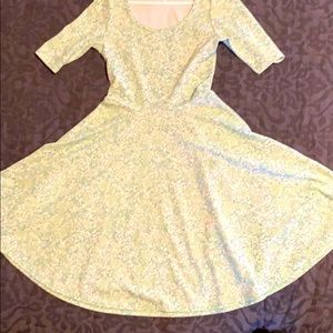 Lularoe Dress size Medium very cute
